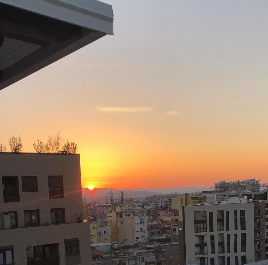 Rooftop Sunset View Appartement Tirana